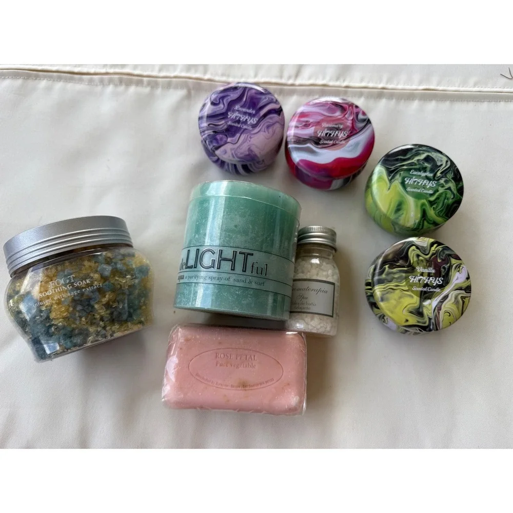 Spa Gift Set NEW Scented Candles Rose Soap Foot Soak Bath Salts 7pc Bundle‎